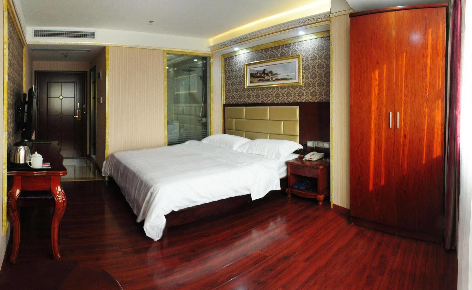 Guangzhou Jingdu Hotel Esterno foto